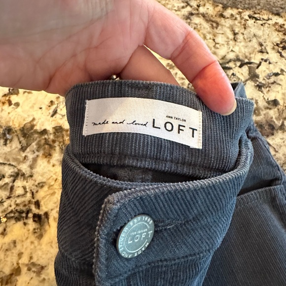 LOFT corduroy curvy skinny pants - Picture 2 of 4